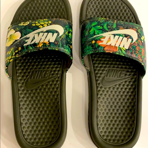 green nike slides with gold check
